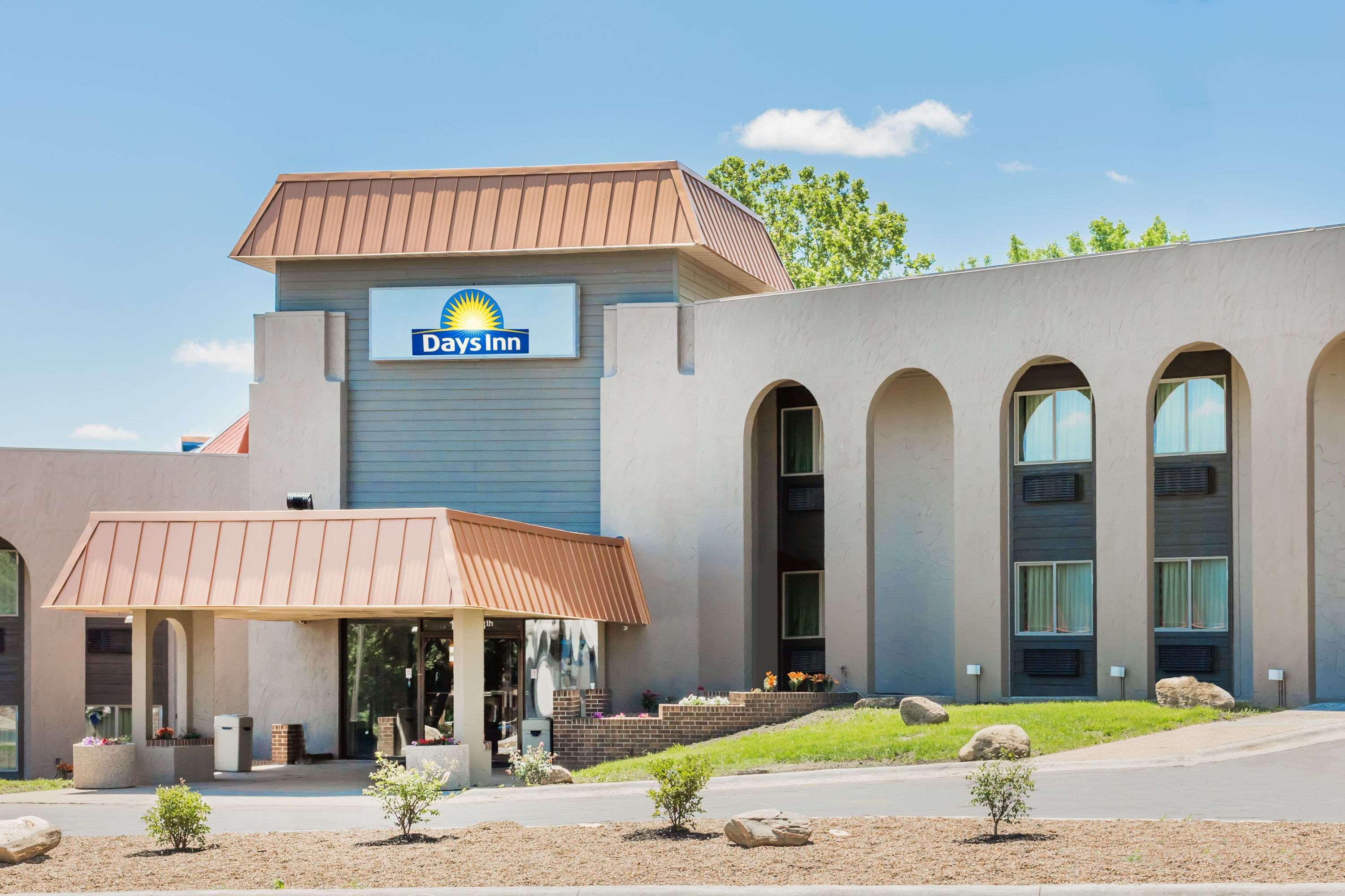 Days Inn By Wyndham Clive - West Des Moines Luaran gambar